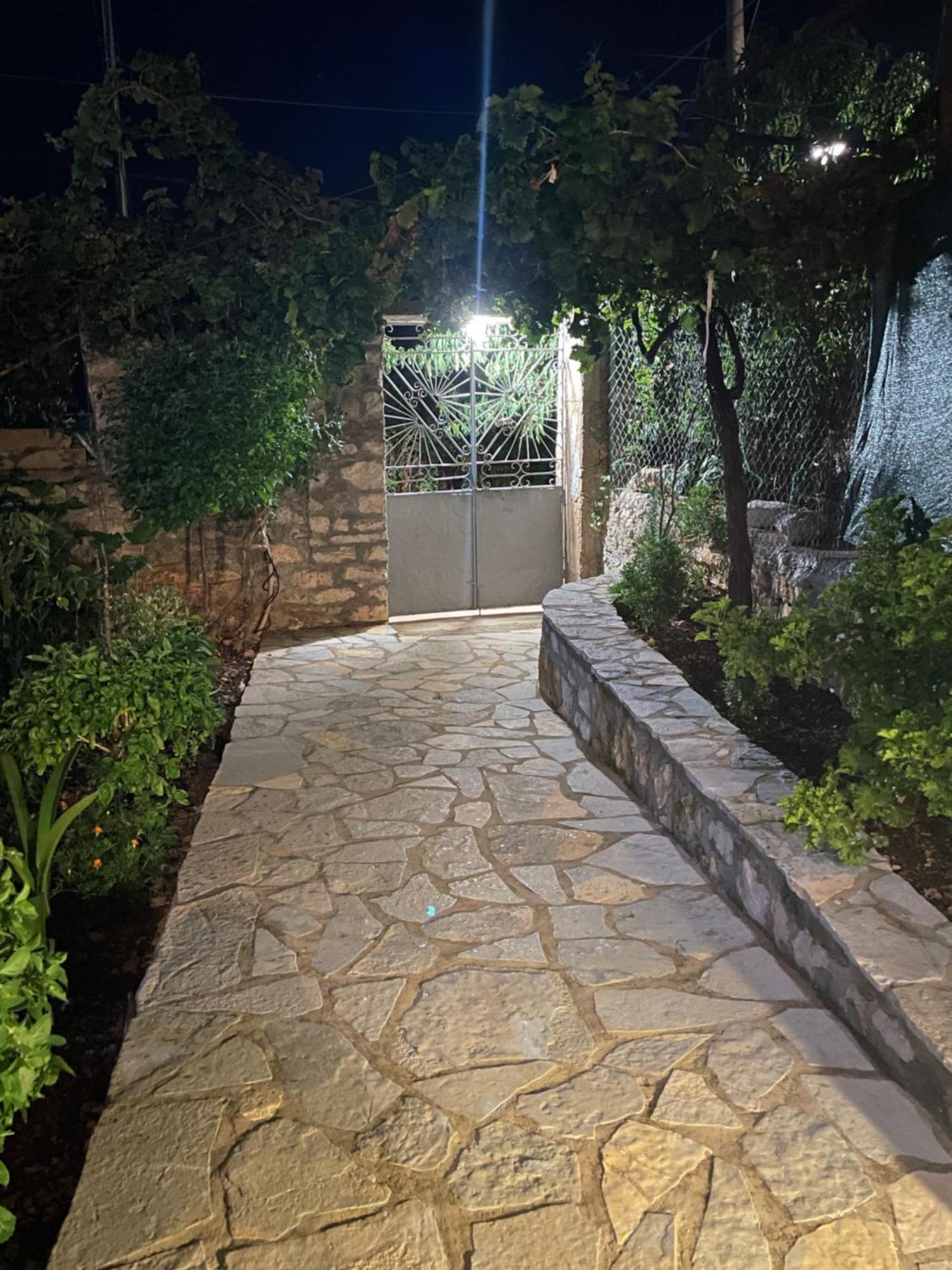 Tasos Rooms Himarë Exteriér fotografie