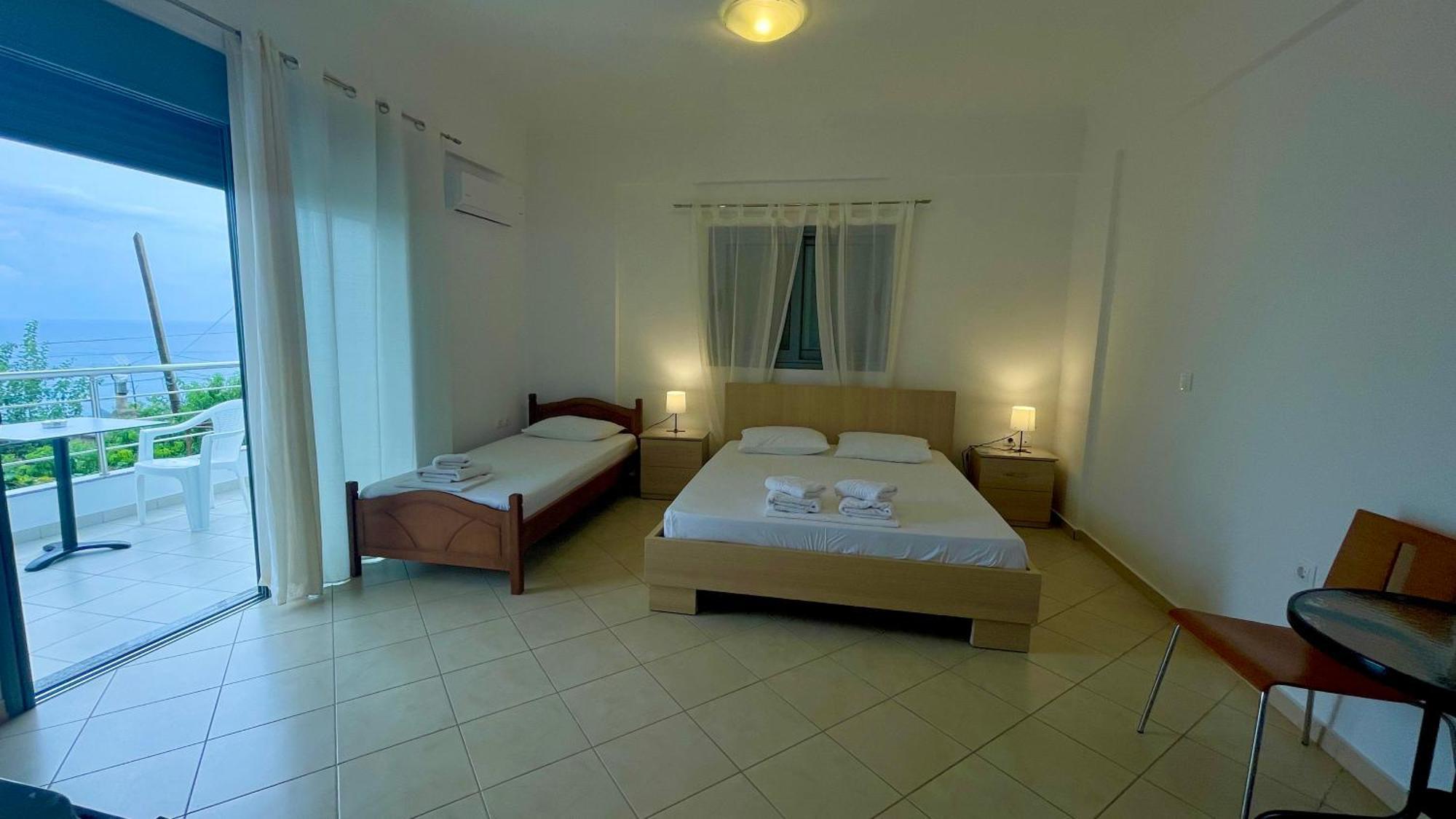 Tasos Rooms Himarë Exteriér fotografie
